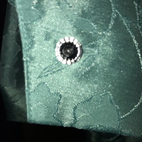 Classy and chic blouse - Picture 4 of 7